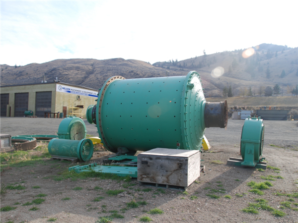 Allis Chalmers 9' X 10' (2.7m X 3m) Ball Mill, 400 Hp)